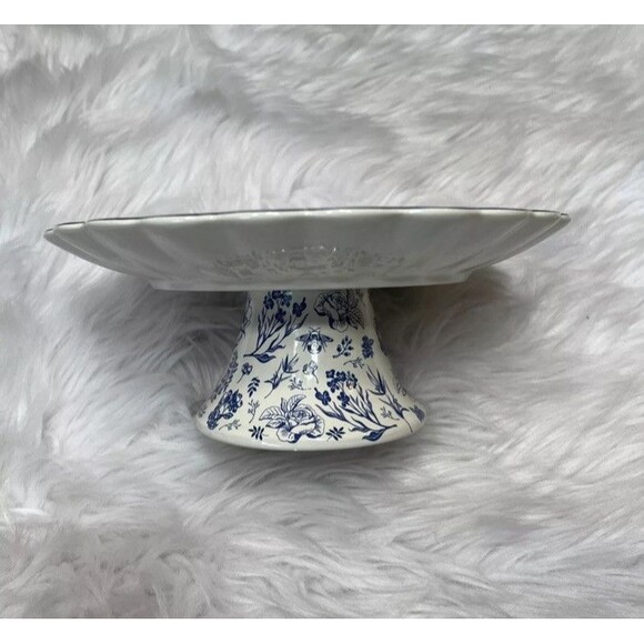 NWT Bridgerton Floral Logo Cake Stand - Picture 2 of 6